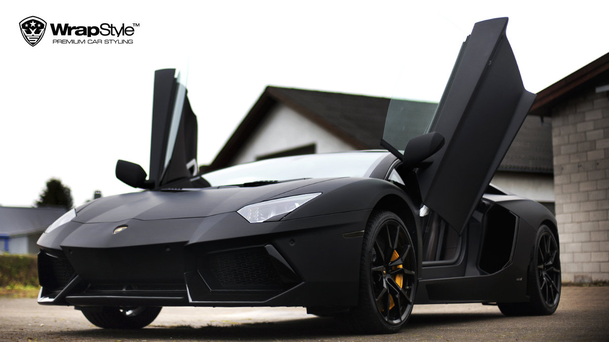 Lamborghini Avenatdor - Black Matt wrap - img 3