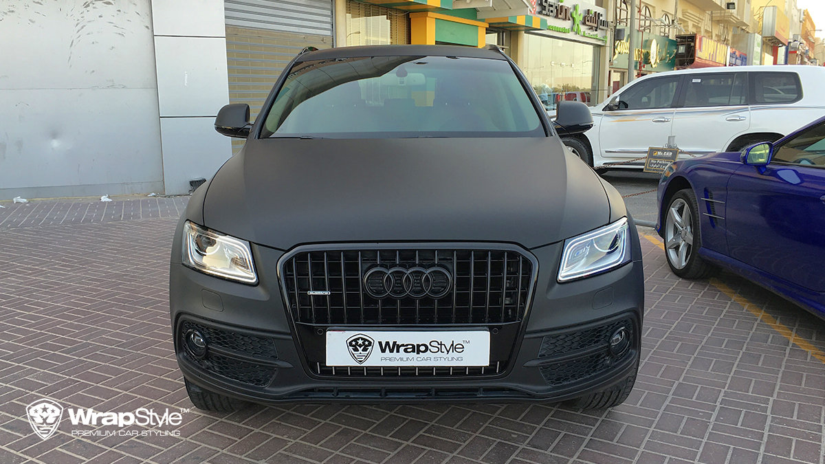 Audi Q5 - Avery Black Matt wrap - img 1