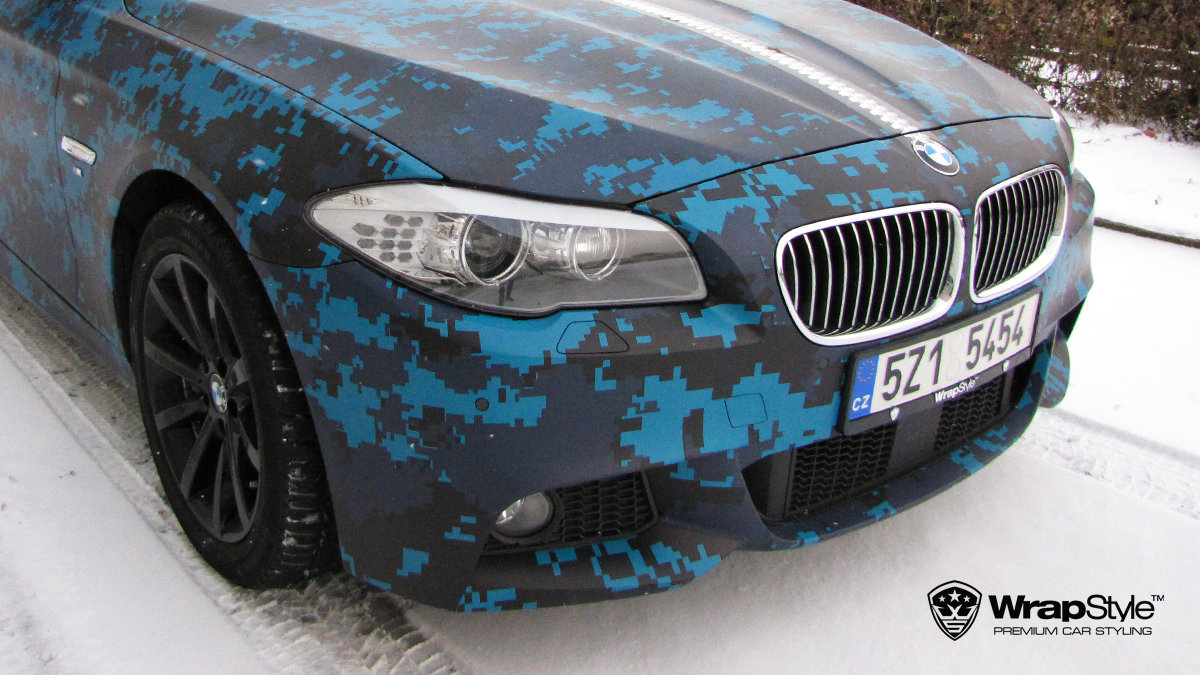 BMW 5 - Blue digi camo - img 3