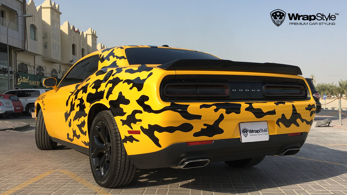 Dodge Challenger -  Yellow Camo design - img 2