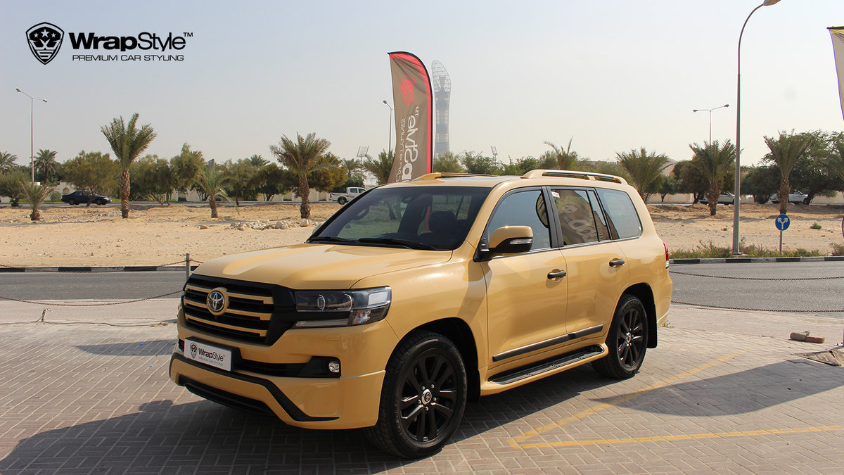 Toyota Land Cruiser - Limestone Beige wrap - img 1