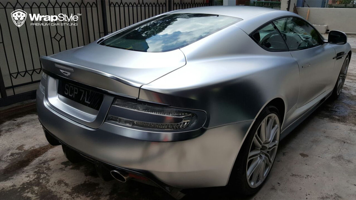 Aston Martin DBS - Satin silver chrome - img 1