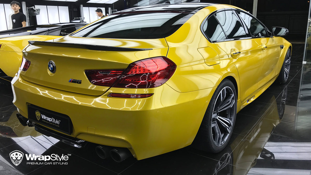 BMW SLS - Hornet Metallic Gloss wrap - img 1