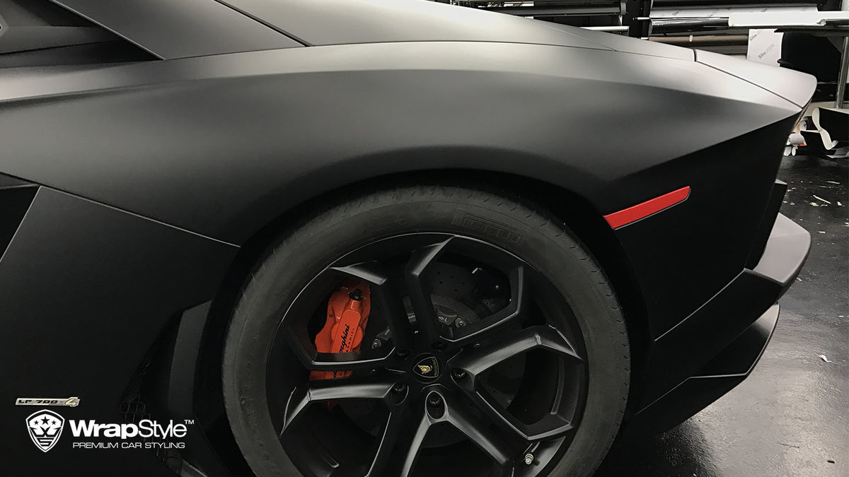 Lamborghini Aventador - Black Matt wrap - img 2