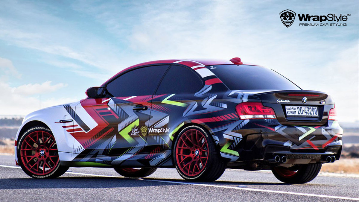 BMW M2 - Madness Vinyl design - img 1
