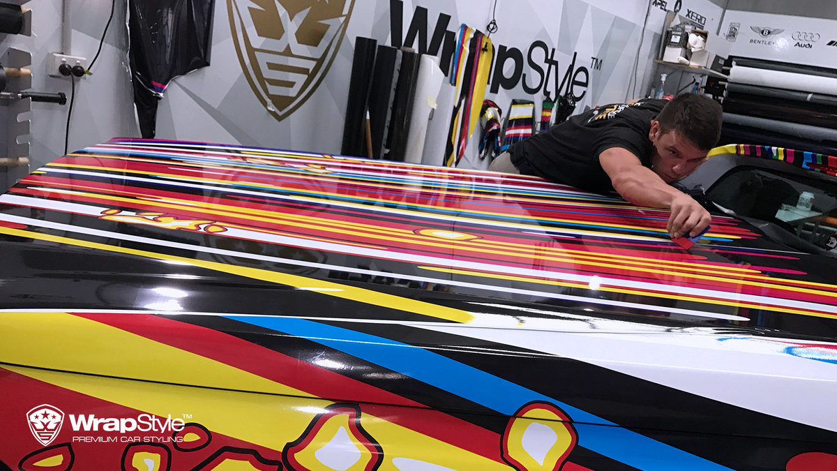HSV Maloo - Colorful Stripes design - img 1