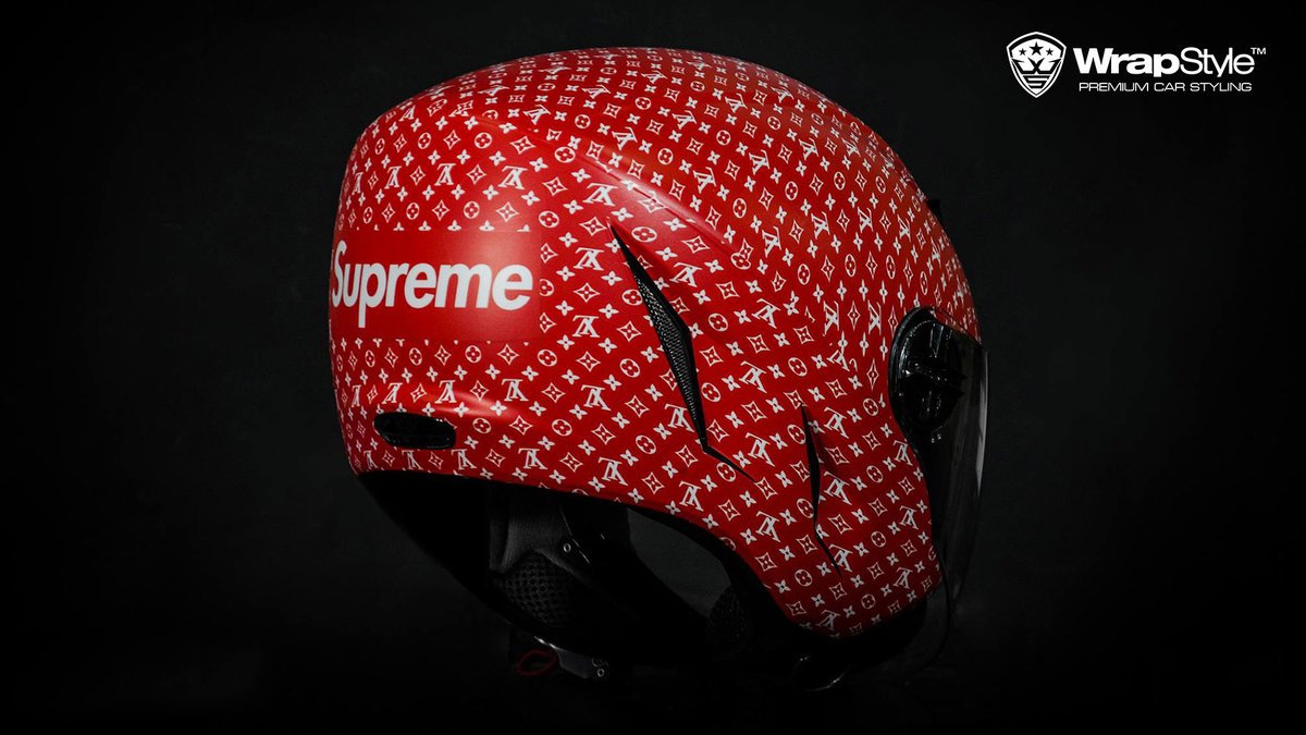 Helmet - Supreme design - img 1