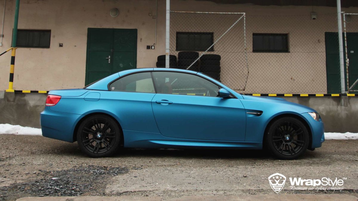 BMW M3 - Electric Blue Matt wrap - img 3
