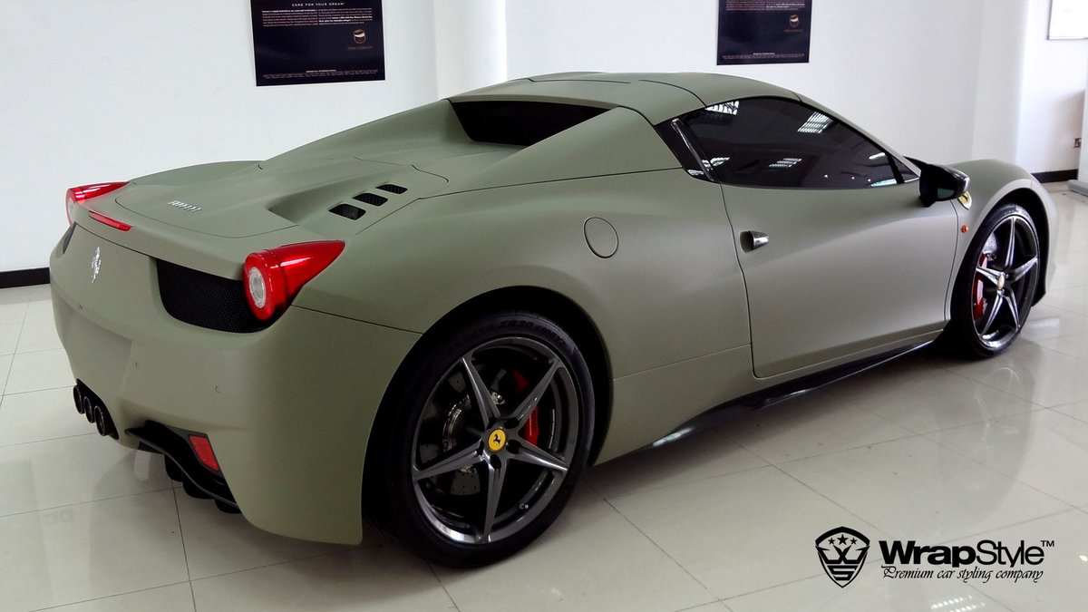 Ferrari Italia - Millitary Green Matt wrap - img 2