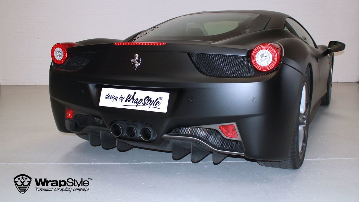 Ferrari 458 black matt - img 2