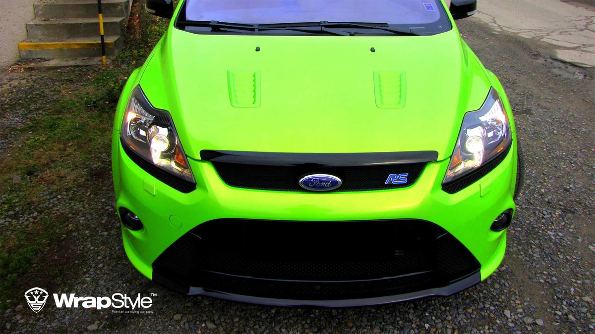Ford Focus - Toxic Green wrap - img 1