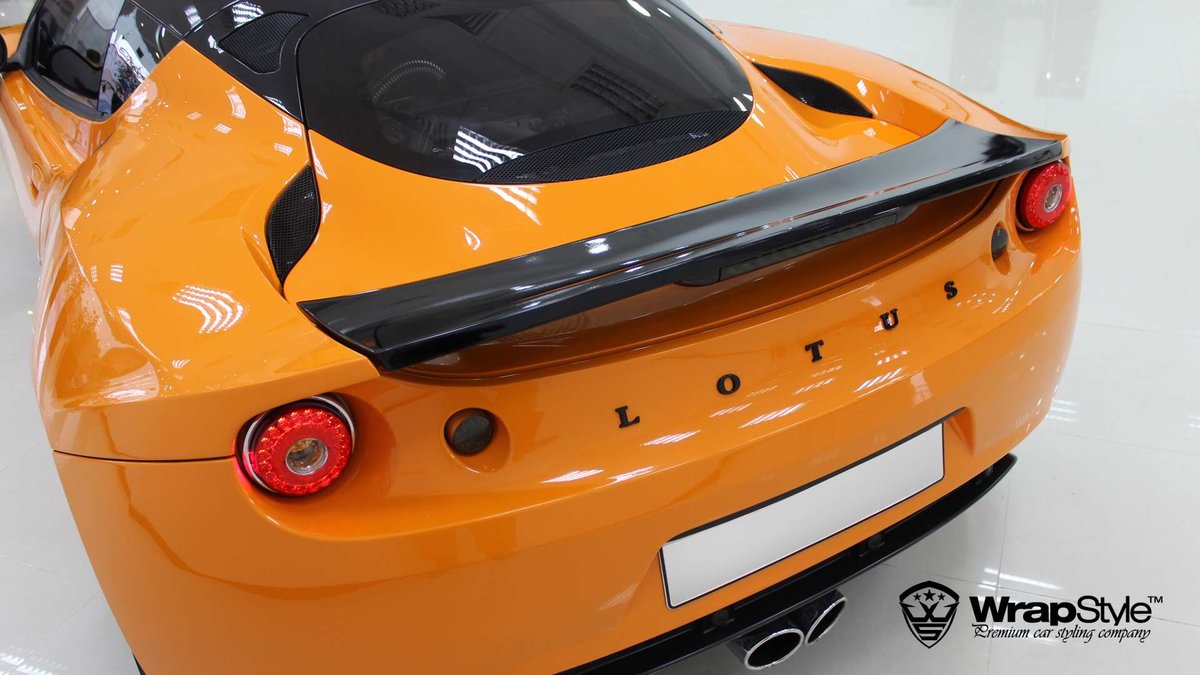 Lotus Evora - Orange Gloss wrap - img 2