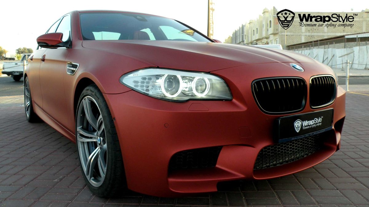 BMW M5 - Red Aluminium Satin wrap - img 2
