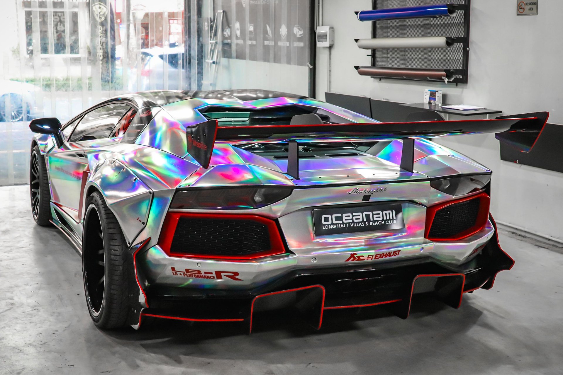 Lamborghini Aventador - Rainbow Chrome wrap WrapStyle.