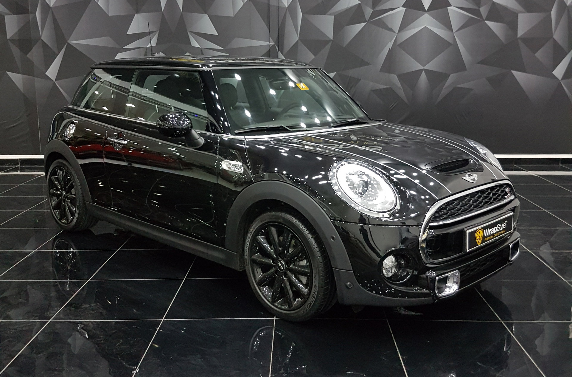 Mini Cooper - Black Gloss wrap