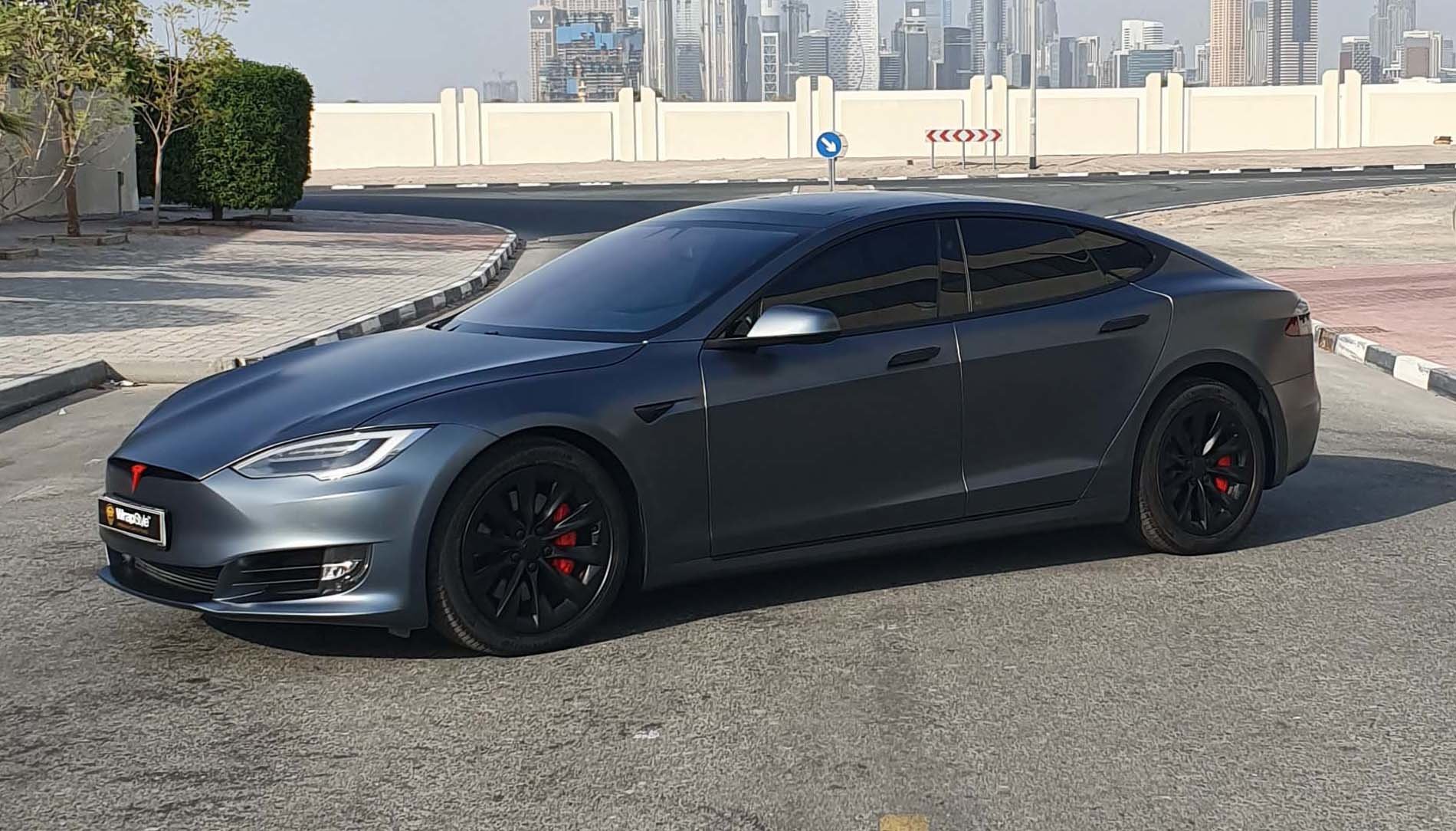 Prehistorisch Vijandig toevoegen Tesla Model S - Grey Satin wrap | WrapStyle