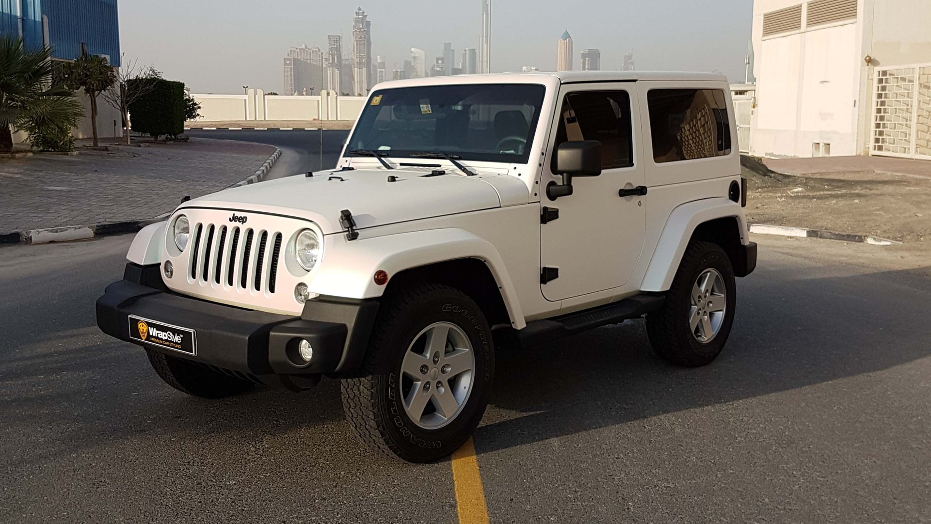 white jeep wrangler