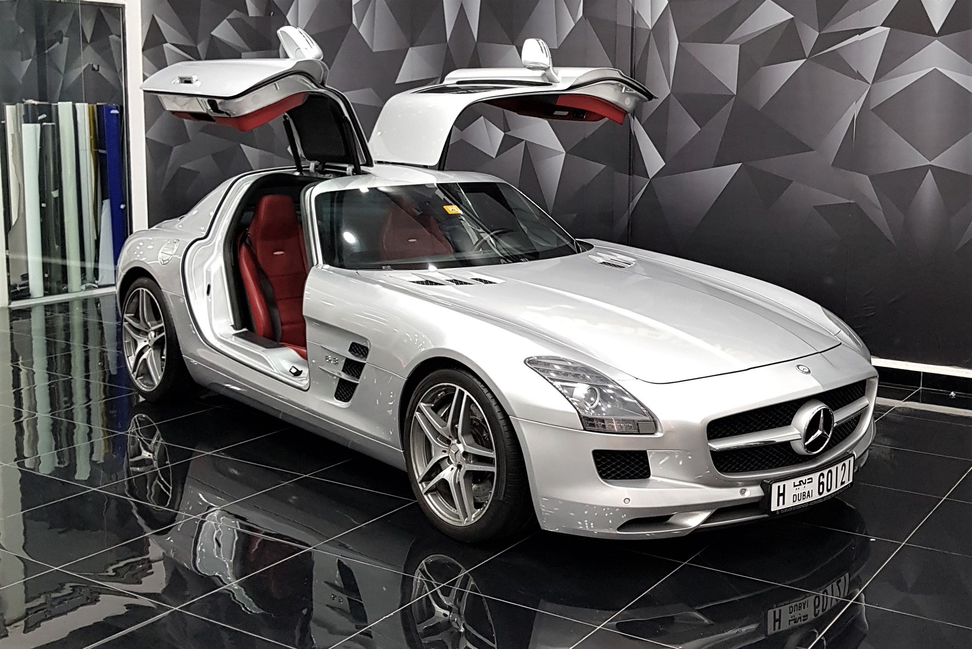 vasteland bizon slachtoffers Mercedes SLS AMG GT - Silver Gloss wrap | WrapStyle