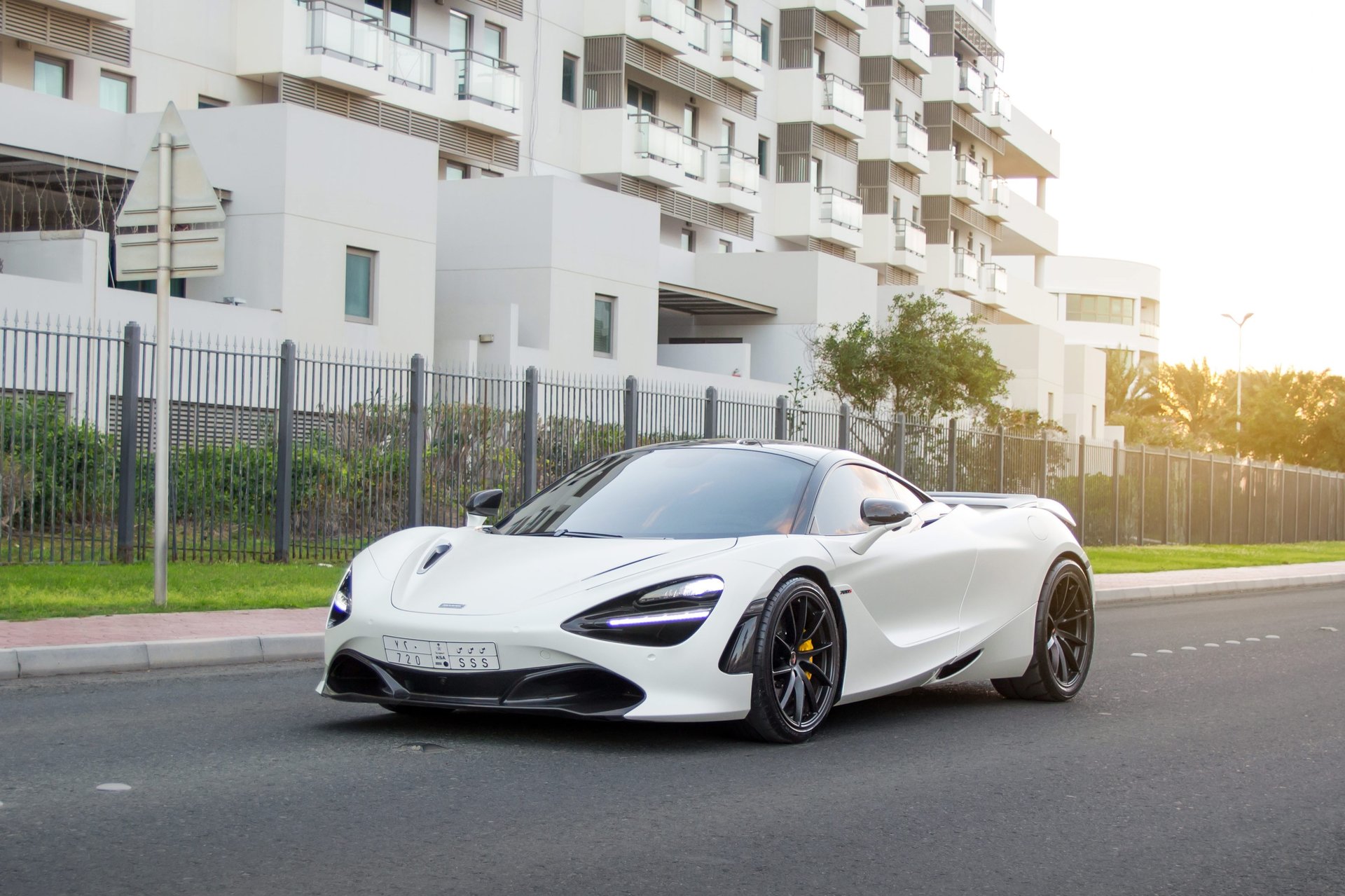 all white 720s