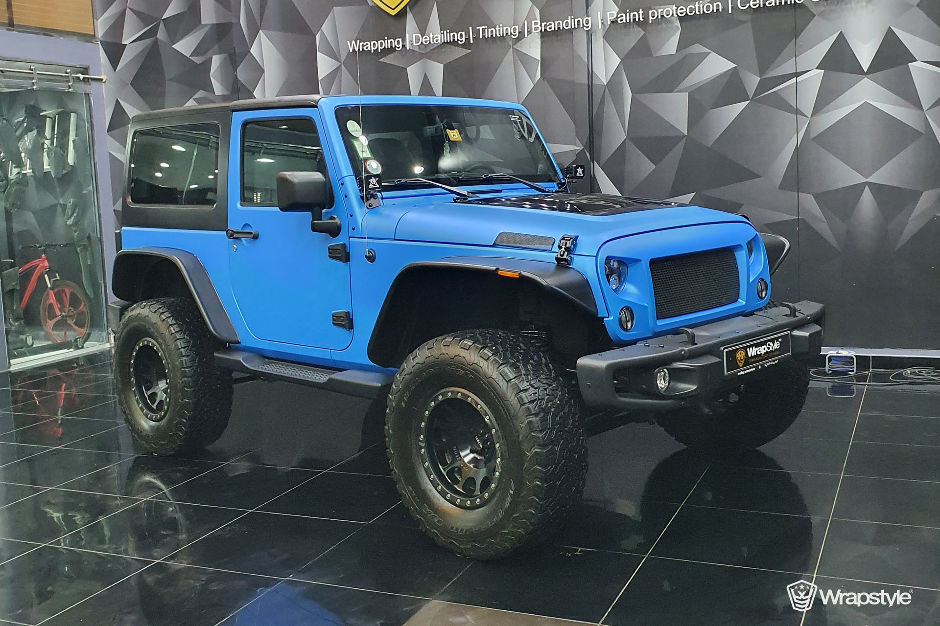 Jeep Wrangler - Blue Wrap | WrapStyle