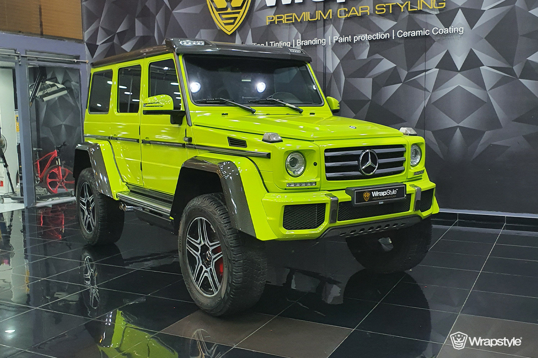 Mercedes-Benz G63 AMG - Lime Green Wrap