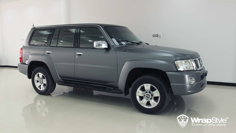 Nissan Patrol - Anthracite Matt wrap - cover small