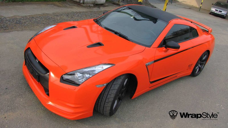 Nissan GTR  - Orange Gloss wrap - cover small