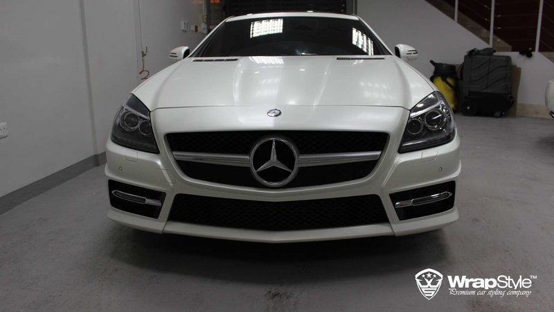 Mercedes-Benz SLK - White Satin wrap - cover small