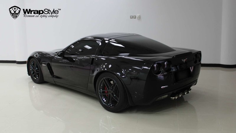Chevrolet Corvette - Black Gloss wrap - cover small