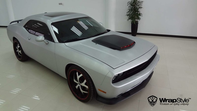 Dodge Challenger - Silver Gloss wrap - cover small