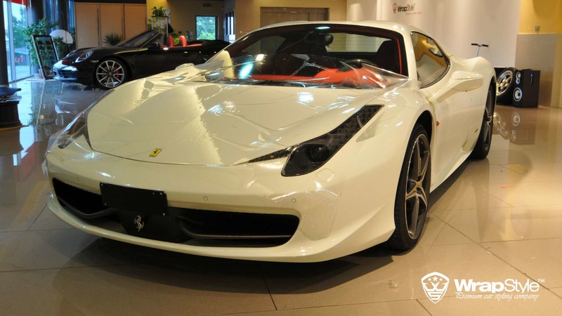 Ferrari Italia - White Gloss wrap - cover small