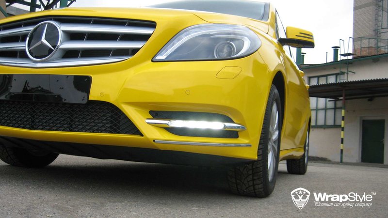 Mercedes B - Yellow Gloss wrap