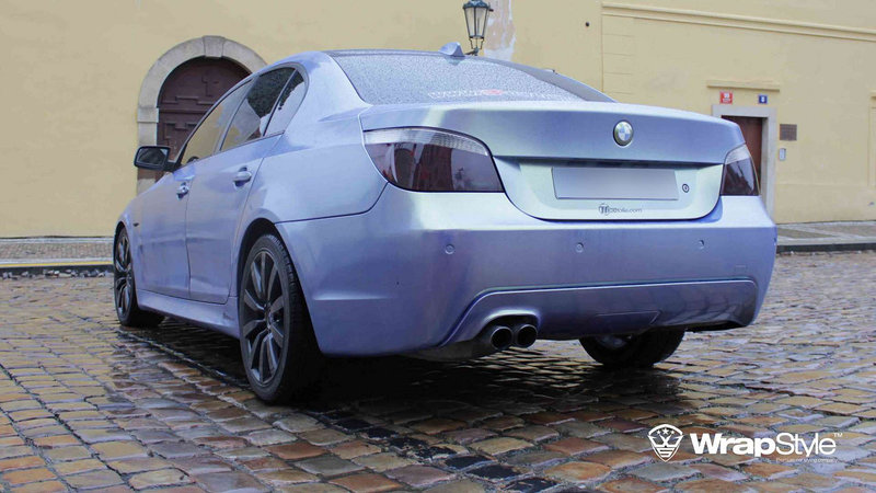 BMW 5 - Blue Starlight Gloss wrap