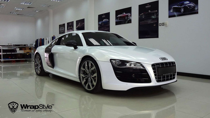 Audi R8 - White Tea wrap