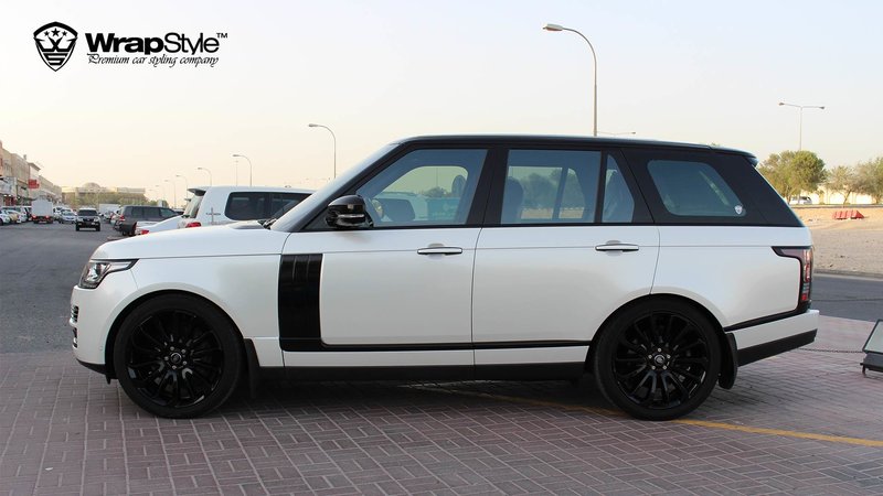 Range Rover Autobiography - White Pearl wrap - cover small