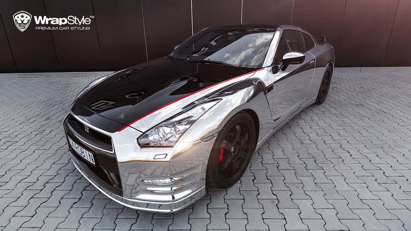 Nissan GTR - Silver Chrome wrap