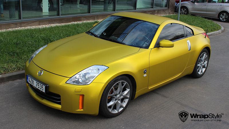 Nissan 350Z - Yellow Satin Chrome wrap