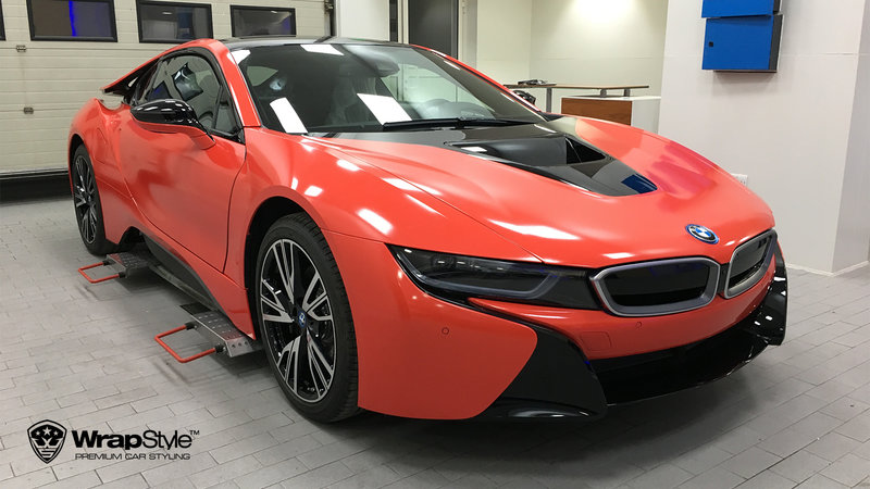BMW i8 - Red Gloss wrap - cover small