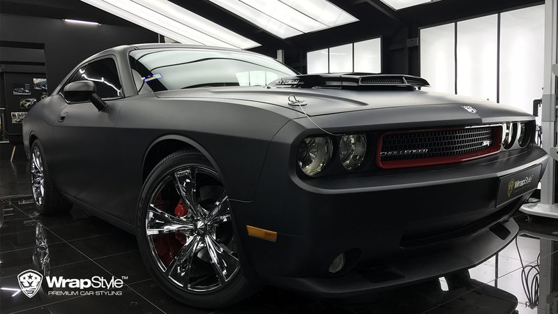 Dodge Challenger - Black Matt wrap