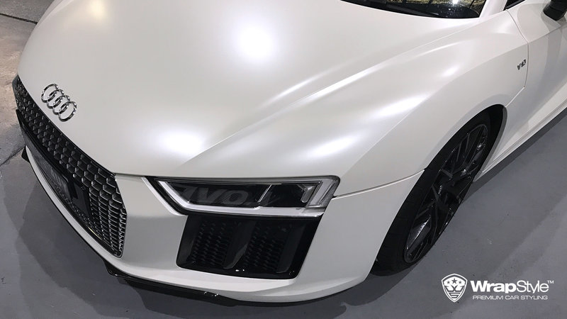 Audi R8 - White Satin wrap