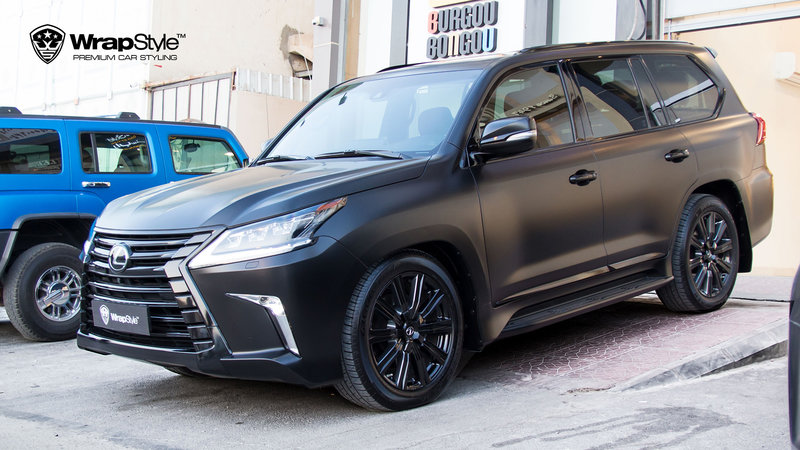 Lexus LX570 - Black Satin wrap