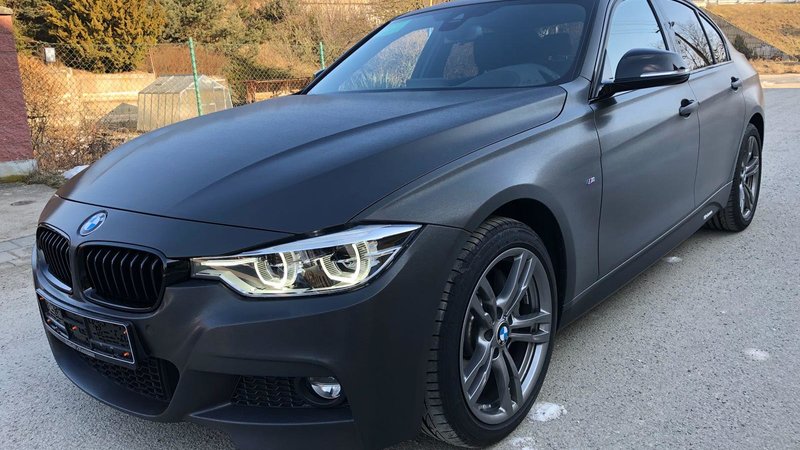 BMW 340 - Brushed Black wrap - cover small