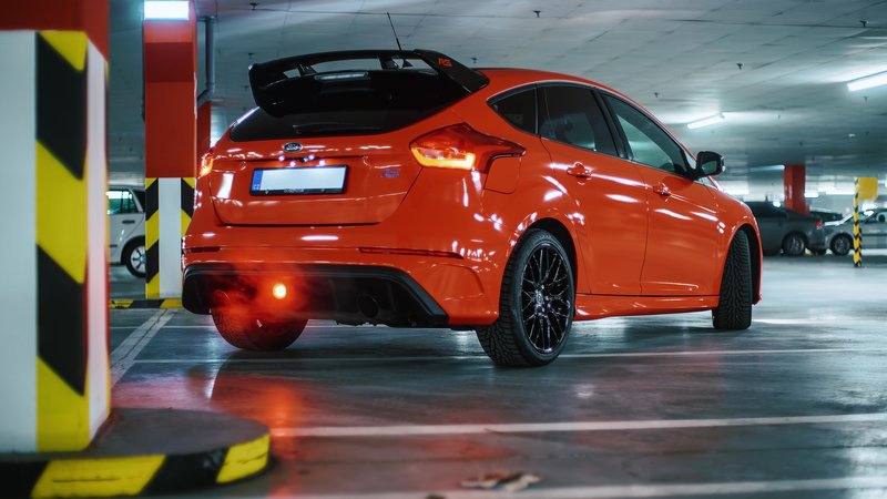 Ford Focus RS - Red Gloss wrap - img 4 small