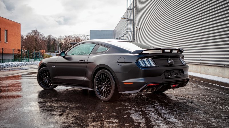 Ford Mustang - Black Satin wrap - img 2 small