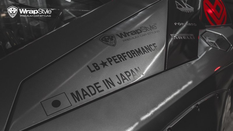 Lamborghini Aventador - Metalic Grey wrap - img 1 small