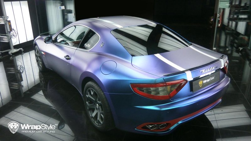 Maserati GranTurismo - Magic Blue wrap - img 1 small