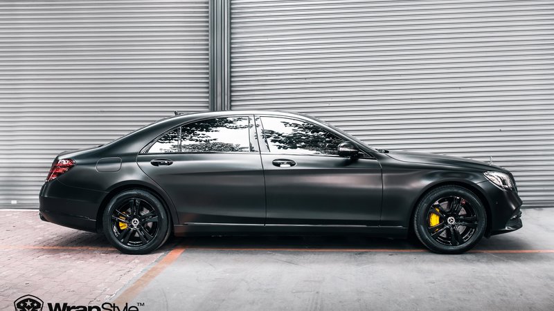 Mercedes S450 - Satin Black wrap - img 1 small