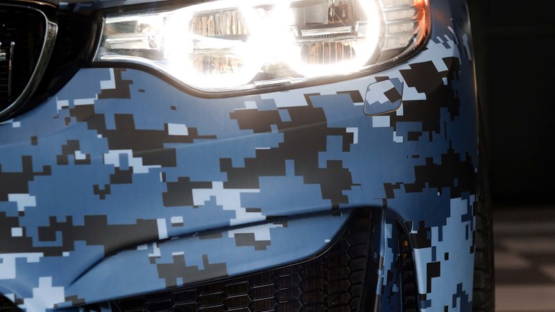 BMW M4 - Digital Camo Wrap - img 2 small