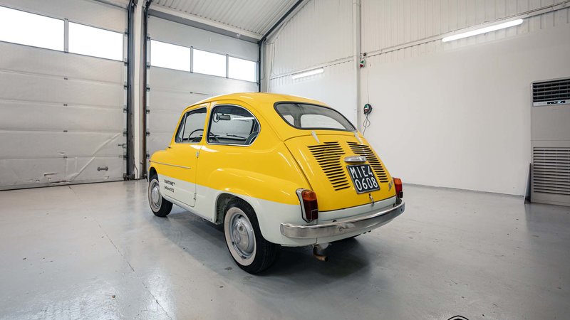 Fiat 600 - Yellow Gloss wrap - img 3 small