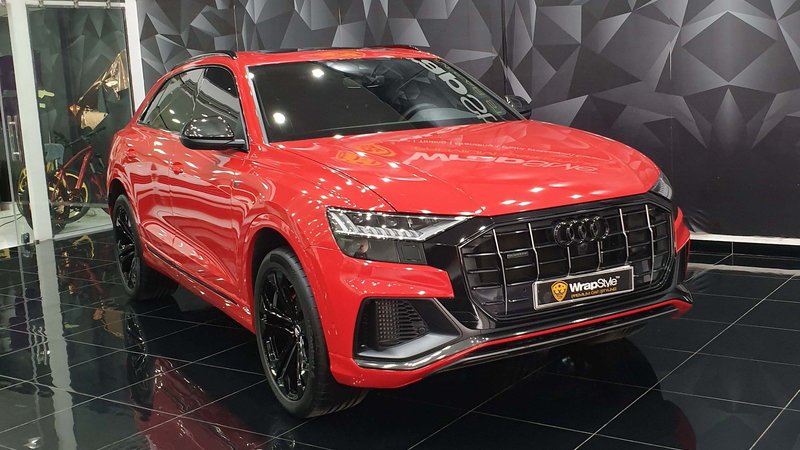 Audi Q8 - Red Gloss wrap - cover small